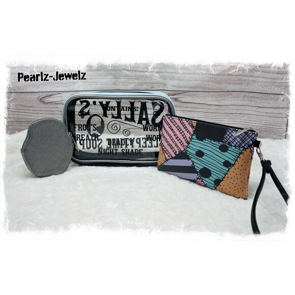 BioWorld Nightmare Before Christmas NBC Sally 3pc Cosmetic Makeup Bag Set NWT - Picture 3 of 4